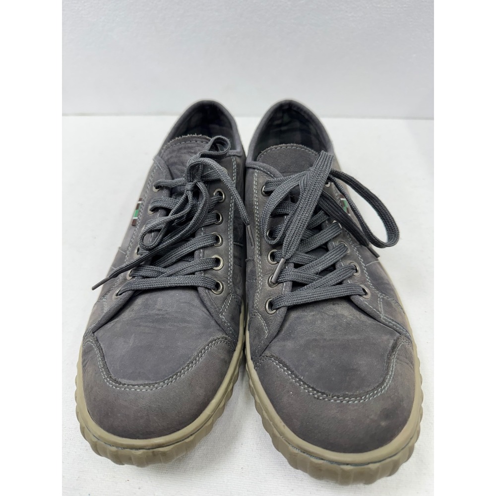 Muk Lugs Sneakers Mens Size 10 Gray Leather Low Top Lace Up Casual - Picture 2 of 11